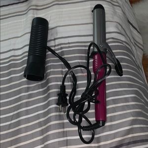 Conair curler with head cover included